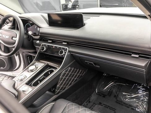 Used 2024 Genesis GV80 3.5T Prestige w/ Prestige Package image 39