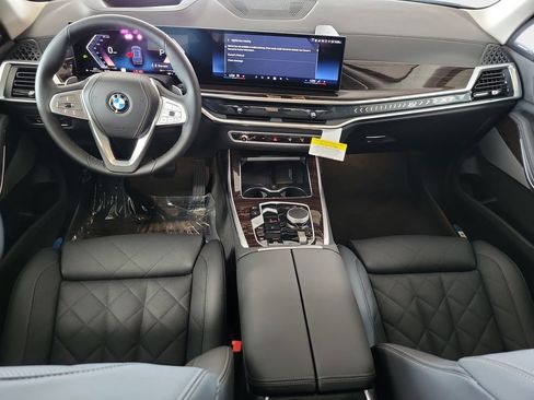 New 2027 BMW X7 xDrive40i AWD/4WD image 7