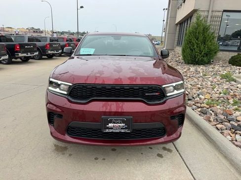 Used 2025 Dodge Durango GT w/ Blacktop Package AWD/4WD image 2