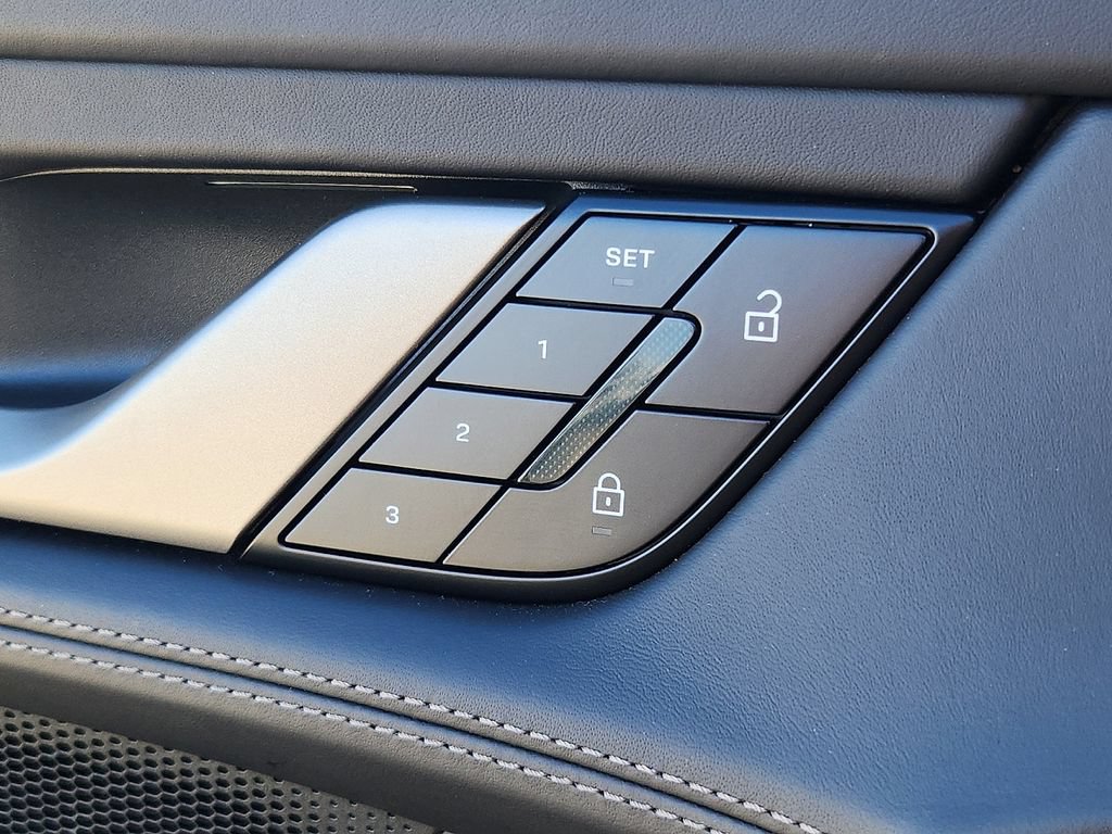 Certified 2025 Porsche Taycan Turbo AWD/4WD image 24