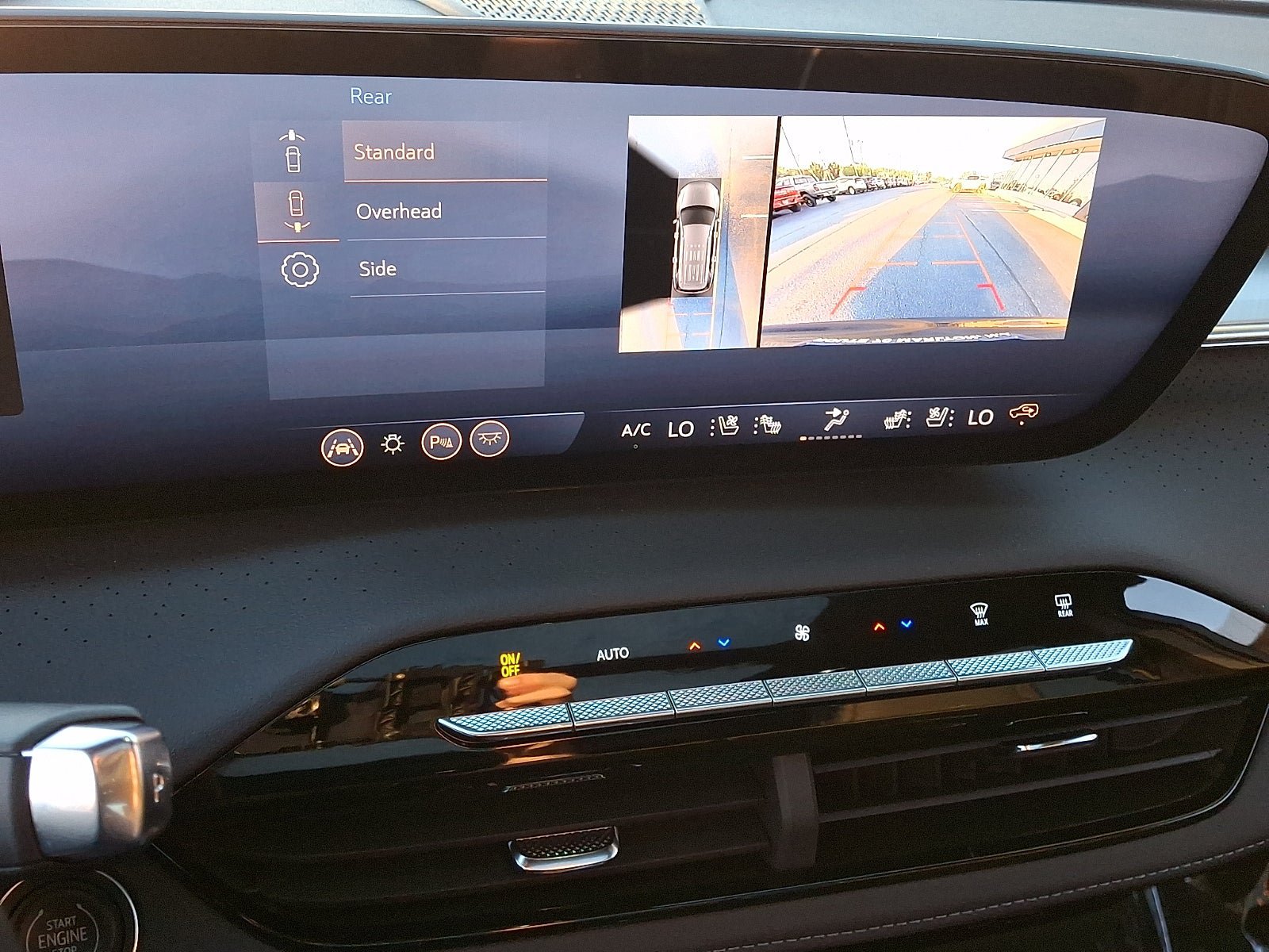 Certified 2025 Buick Enclave Avenir w/ Super Cruise Package AWD/4WD image 20