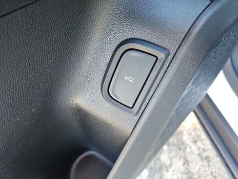 New 2026 GMC Terrain Elevation w/ Elevation Premium Package image 19