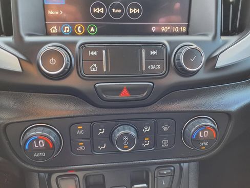 Used 2019 GMC Terrain SLE w/ Driver Convenience Package FWD image 20