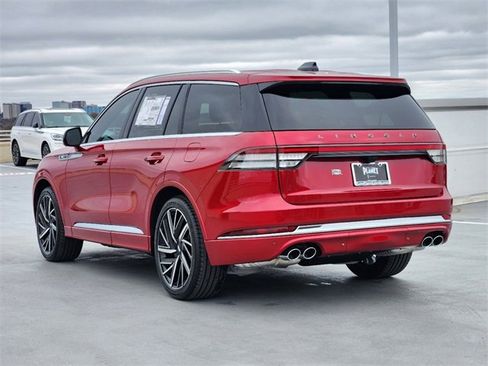 New 2025 Lincoln Aviator Black Label image 7