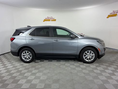 Used 2023 Chevrolet Equinox LT FWD image 7