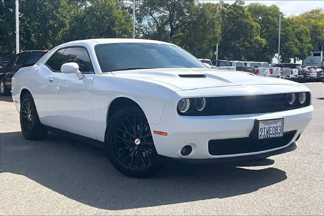 Used 2021 Dodge Challenger SXT w/ Blacktop Package RWD image 2
