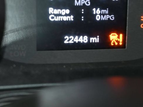 Used 2024 Jeep Wrangler Unlimited Sport AWD/4WD image 22