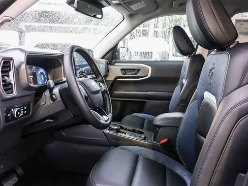 New 2025 Ford Bronco Sport Outer Banks image 16