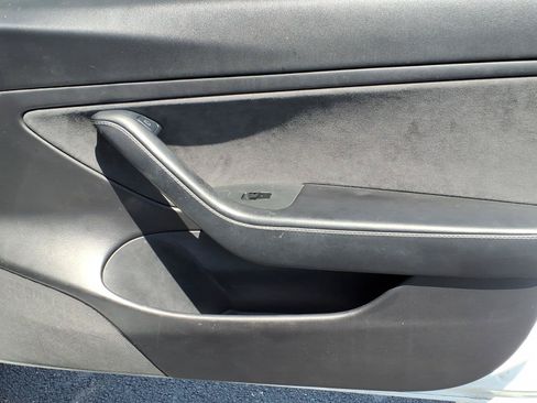 Used 2021 Tesla Model 3 Long Range AWD/4WD image 12