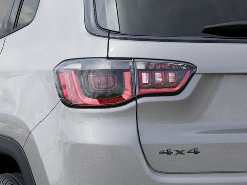 New 2026 Jeep Compass Latitude AWD/4WD image 9