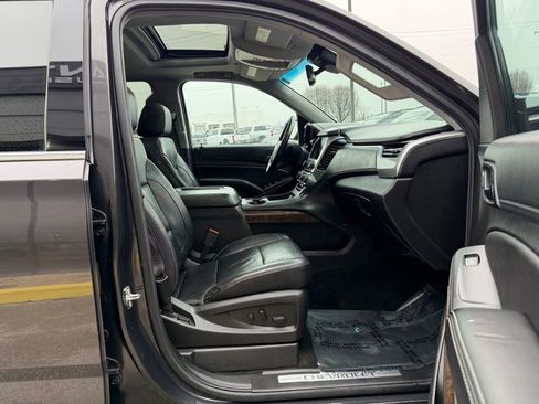 Used 2016 Chevrolet Tahoe LT w/ Luxury Package image 34