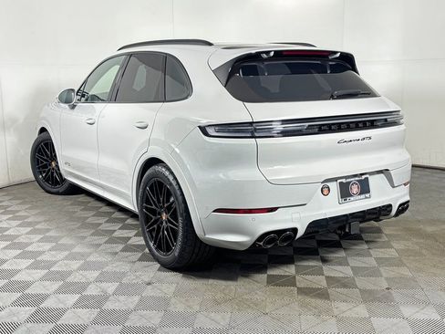 New 2026 Porsche Cayenne GTS AWD/4WD image 3