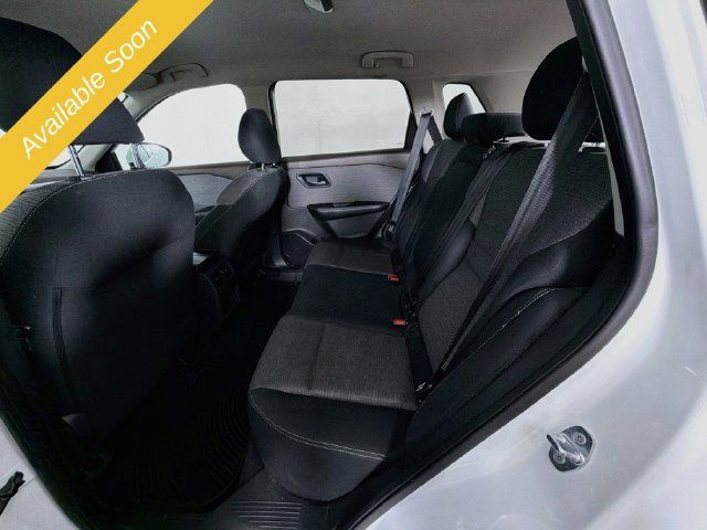 Used 2021 Nissan Rogue S AWD/4WD image 23
