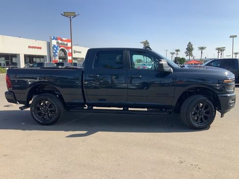 New 2026 RAM 2500 Laramie w/ Night Edition AWD/4WD image 11