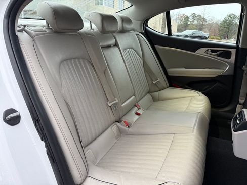 Used 2020 Genesis G70 3.3T w/ Elite Package image 41