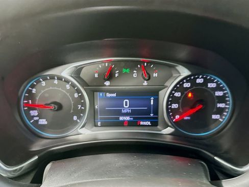 Used 2019 Chevrolet Equinox LT FWD image 12