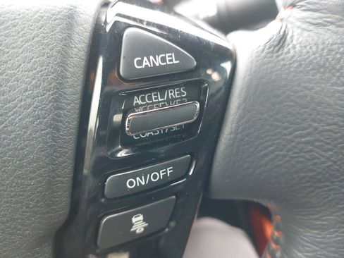 Used 2022 Nissan Frontier Pro-X image 18