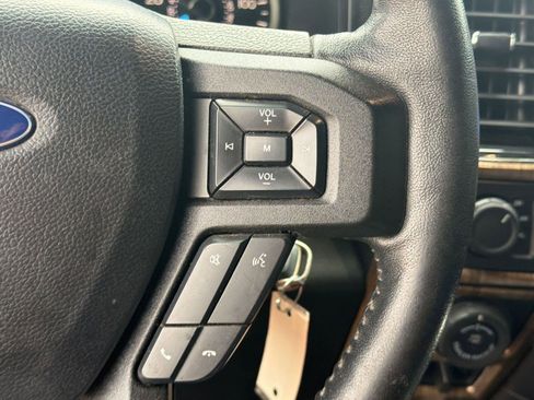 Used 2020 Ford F150 XLT w/ Equipment Group 302A Luxury AWD/4WD image 21