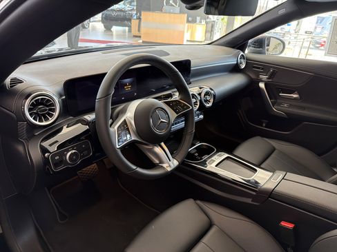 Used 2026 Mercedes-Benz CLA 250 4MATIC image 8