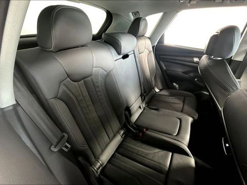 Used 2024 Audi Q5 2.0T Premium Plus image 27