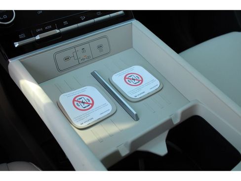 New 2026 Hyundai Santa Fe SE image 18