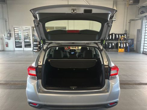 Used 2018 Subaru Impreza 2.0i Premium w/ Eyesight & BSD & Rcta image 4