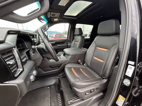 Used 2024 GMC Sierra 2500 AT4 w/ AT4 Premium Plus Package AWD/4WD image 32