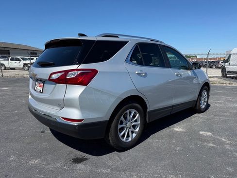 Used 2021 Chevrolet Equinox LT FWD image 8