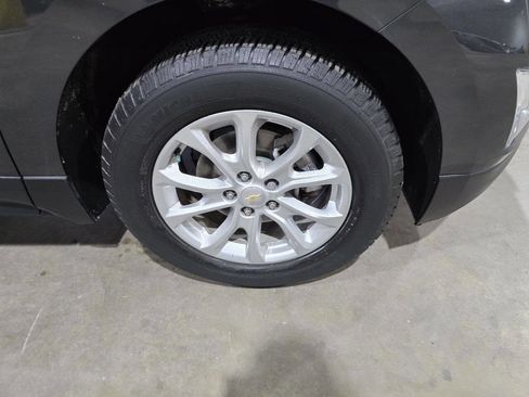 Used 2018 Chevrolet Equinox LT image 22