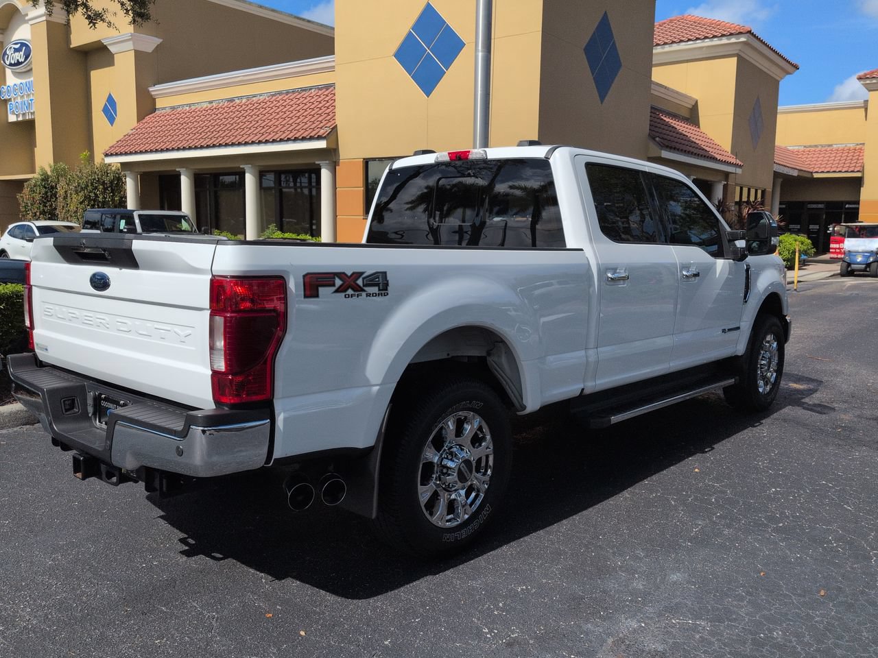 Used 2022 Ford F250 Lariat w/ Lariat Ultimate Package AWD/4WD image 4