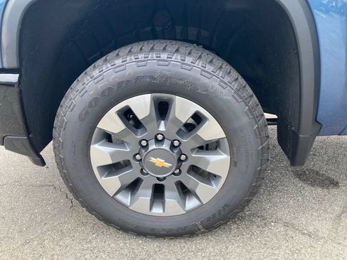 New 2026 Chevrolet Silverado 2500 Custom w/ Custom Value Package AWD/4WD image 26