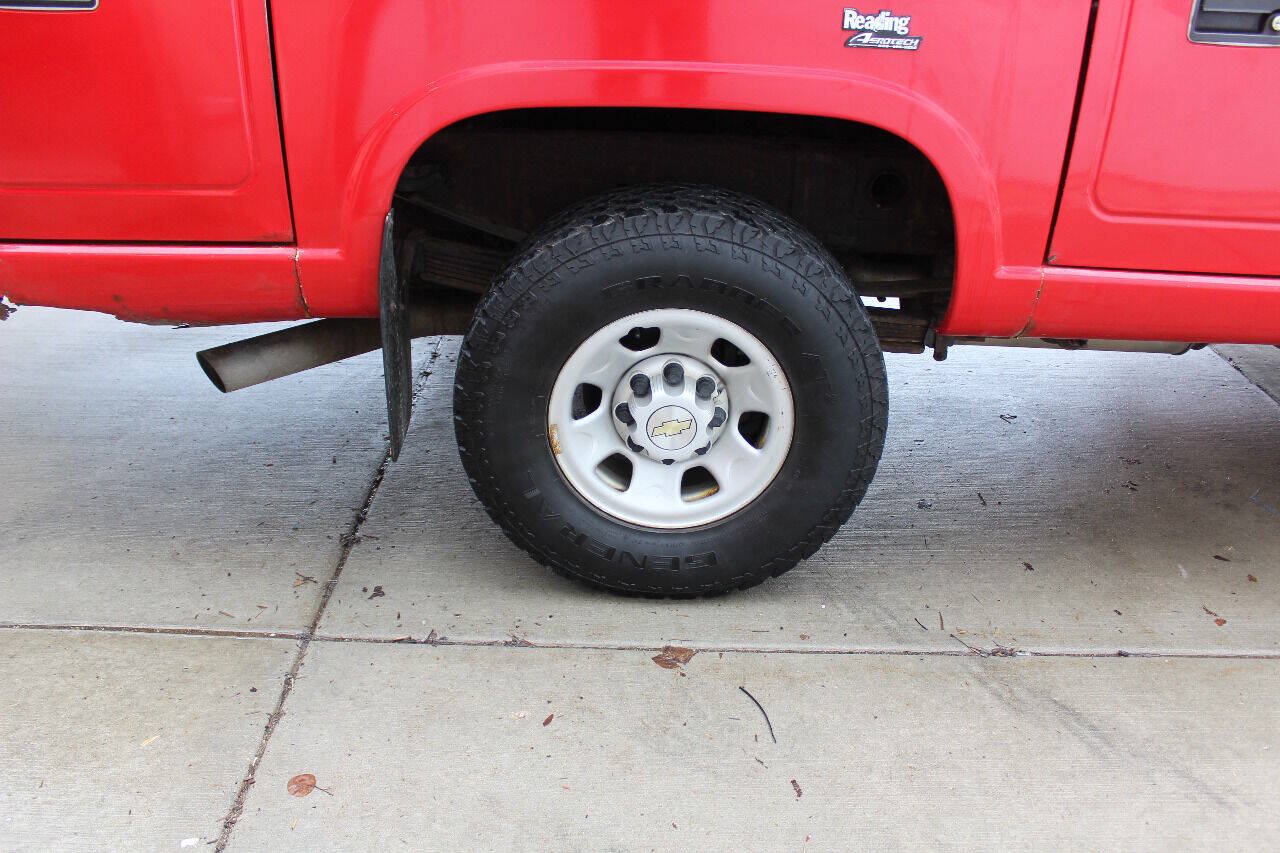 Used 2005 Chevrolet Silverado 3500 4x4 Regular Cab image 23