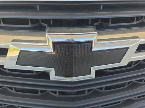Used 2023 Chevrolet Traverse LS w/ Safety Package FWD image 29