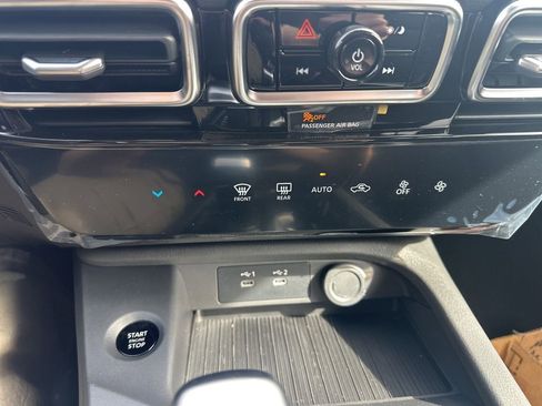 New 2026 Nissan Sentra SV image 18