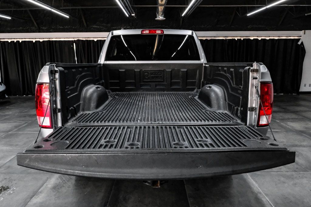 Used 2021 RAM 1500 Classic SLT AWD/4WD image 61