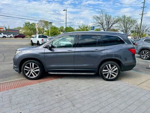 Used 2017 Honda Pilot Elite image 4