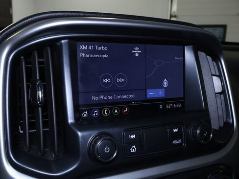 Used 2019 Chevrolet Colorado ZR2 image 25