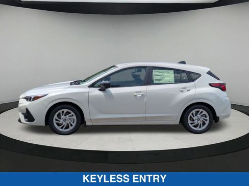 Certified 2025 Subaru Impreza 2.0i image 7