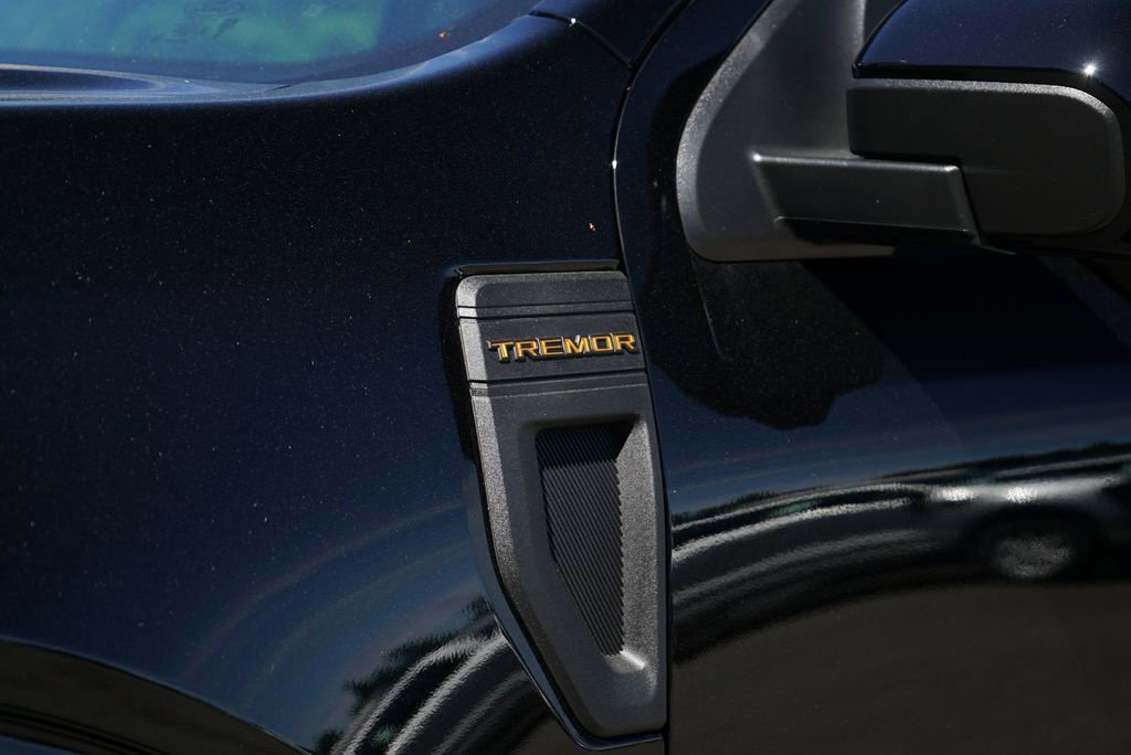New 2026 Ford Maverick Tremor AWD/4WD image 33
