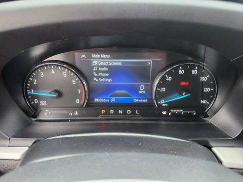 Used 2024 Ford Explorer XLT w/ Equipment Group 202A image 32