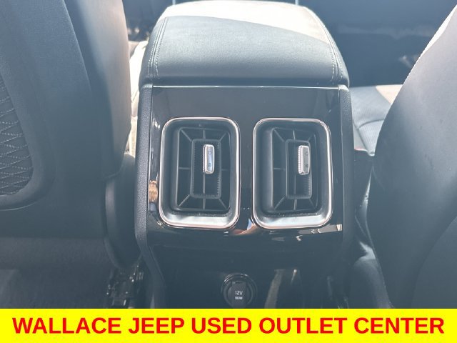 Used 2024 Kia Sorento SX FWD image 17
