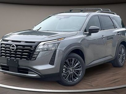 New 2026 Nissan Pathfinder SL w/ SL Premium Package