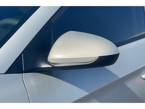 Used 2017 Hyundai Elantra SE FWD image 13