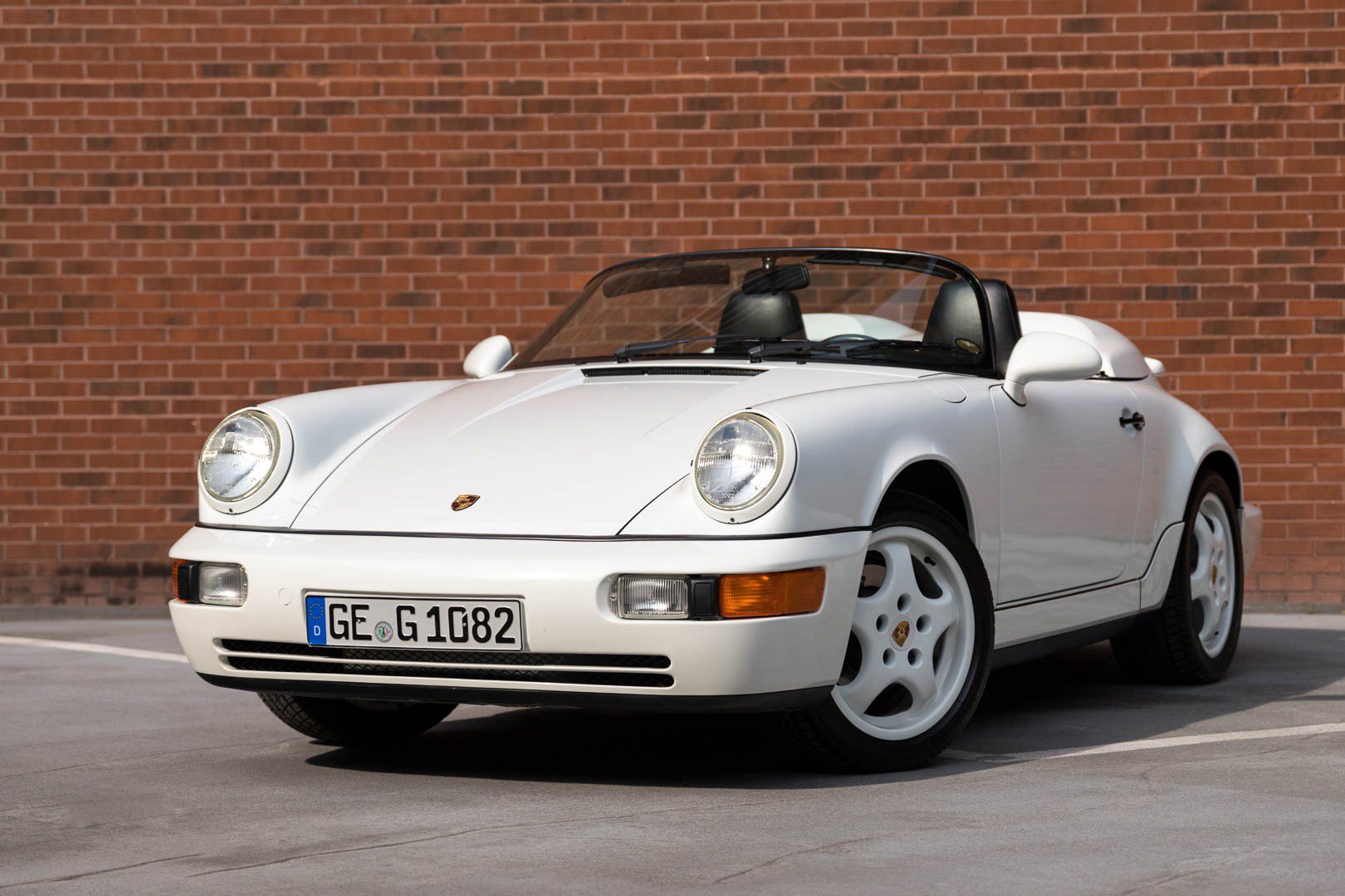 Used 1994 Porsche 911 Speedster RWD image 3