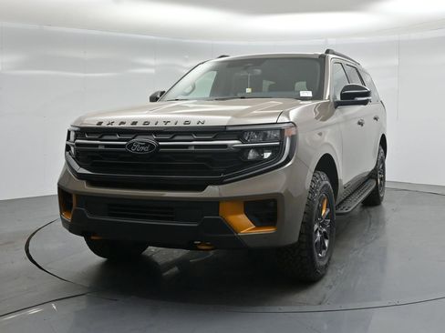 New 2026 Ford Expedition Tremor image 56