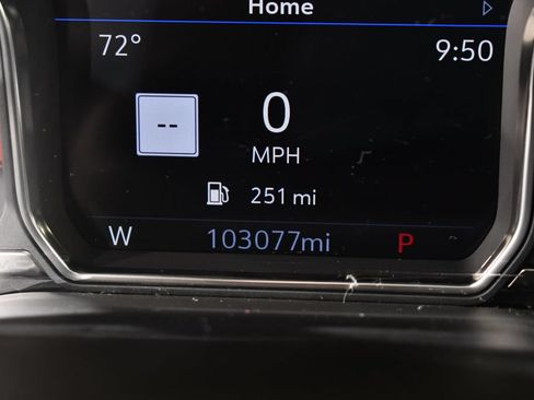 Used 2021 GMC Yukon XL Denali AWD/4WD image 26