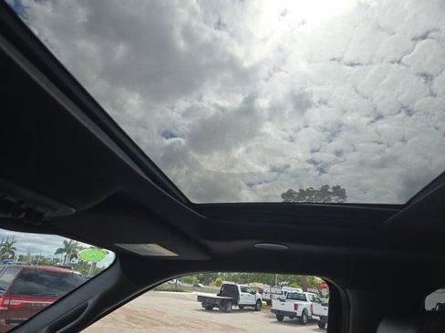 Used 2025 Ford F150 Raptor image 14