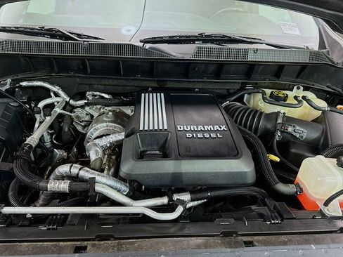 Used 2020 Chevrolet Silverado 1500 LT w/ All-Star Edition image 31