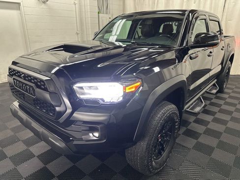 Used 2021 Toyota Tacoma TRD Pro AWD/4WD image 4