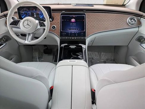 Certified 2023 Mercedes-Benz EQE 350+ 4MATIC SUV image 19